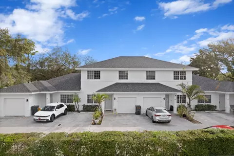 1434 Hawthorne Pl, Wellington, FL 33414