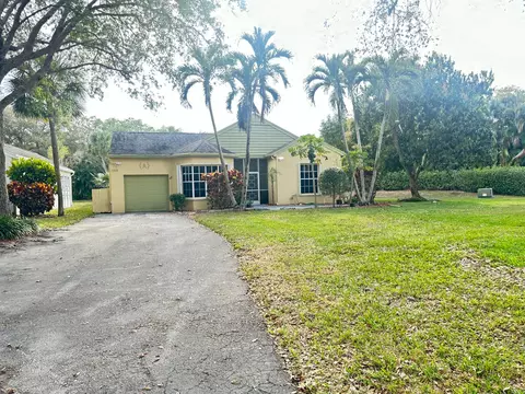 7729 Forest Green Ln, Boynton Beach, FL 33436