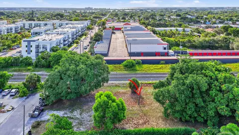 1201 16th Ave N, Lake Worth, FL 33460