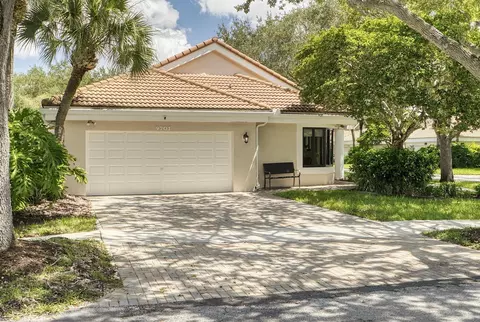 9701 NW 18th Ct, Plantation, FL 33322