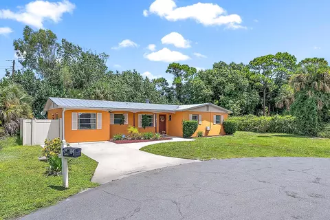 1017 SE 16th Ct, Stuart, FL 34996 photo 2