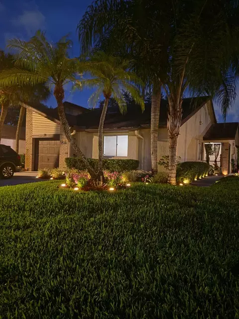 115 Ramblewood Cir, Royal Palm Beach, FL 33411