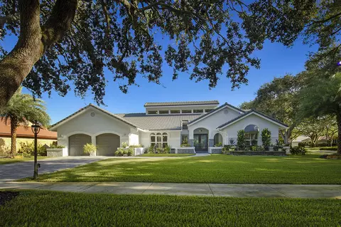 2155 Rabbit Hollowe Cir, Delray Beach, FL 33445