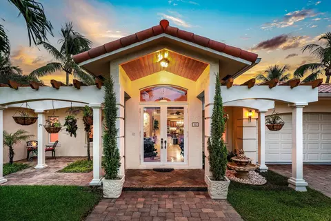 125 NE 10th St, Delray Beach, FL 33444