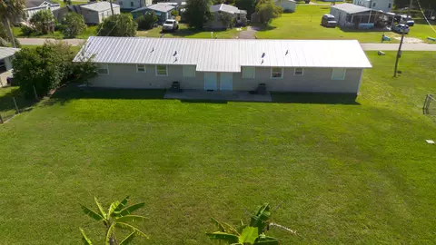 1249 Chobee St, Okeechobee, FL 34974 photo 16