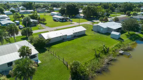 1249 Chobee St, Okeechobee, FL 34974 photo 18