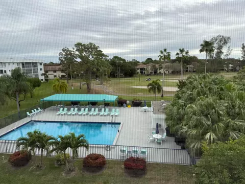 6698 10th 415 Ave N #415, Lake Worth, FL 33467
