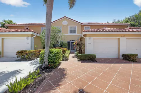12439 Crystal Pointe Dr #102, Boynton Beach, FL 33437