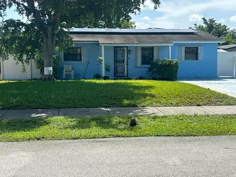 2398 NW 27th Ave, Fort Lauderdale, FL 33311