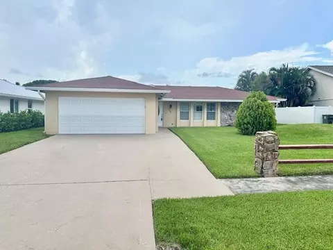 2601 W Carandis Rd, West Palm Beach, FL 33406