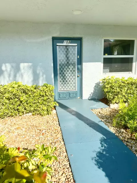 7664 NW 18th St #103, Margate, FL 33063
