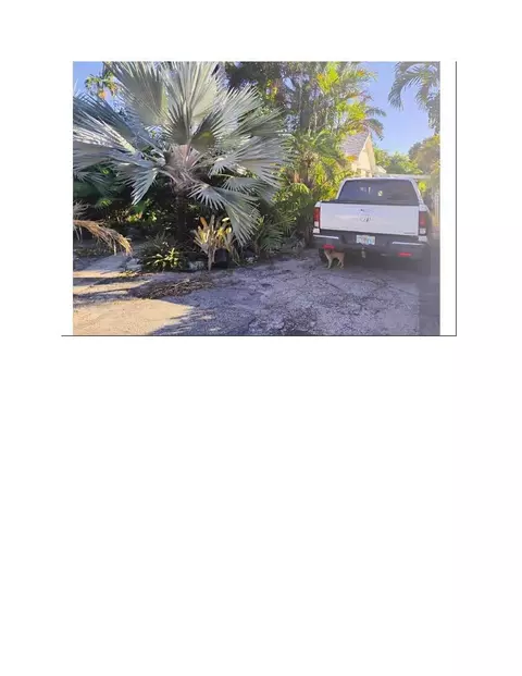 1221 18th Ave, FL 33460