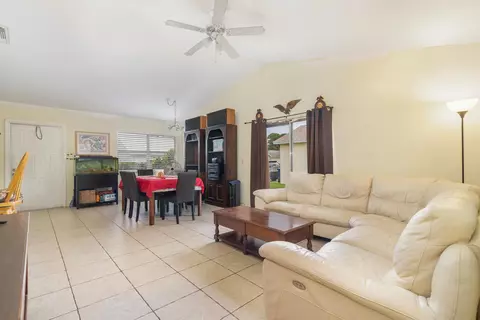 126 Wandering Trl, Jupiter, FL 33458 photo 8