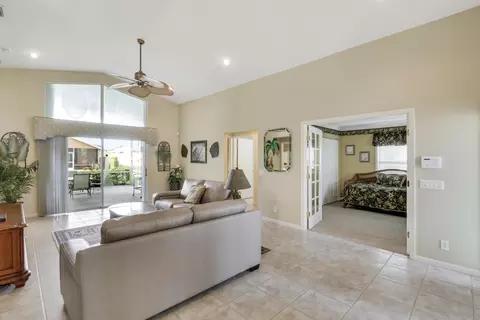 2698 SW Versailles Ter, Stuart, FL 34997 photo 9