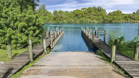 2698 SW Versailles Ter, Stuart, FL 34997 photo 4