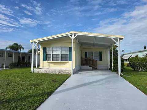 173 Camino Del Rio, Port Saint Lucie, FL 34952