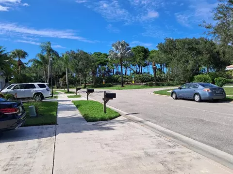 7260 SE Magellan Ln, Stuart, FL 34997 photo 5