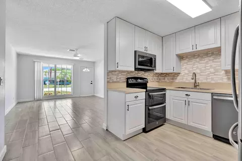4368 SE Hamilton Ln, Stuart, FL 34997 photo 15