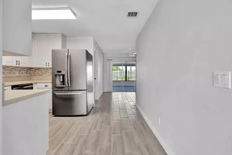 4368 SE Hamilton Ln, Stuart, FL 34997 photo 11