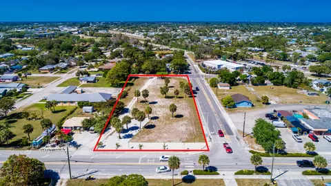 4878 SE Commerce Ave, Stuart, FL 34997