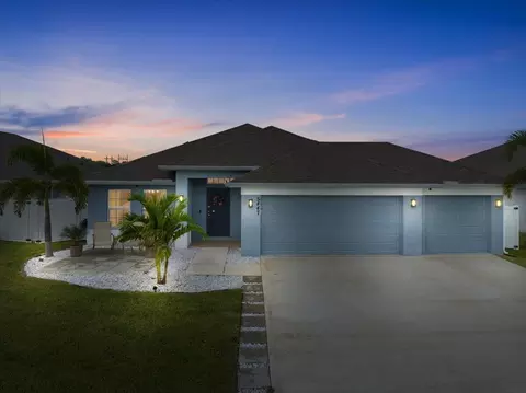 5447 Lugo St, Fort Pierce, FL 34951