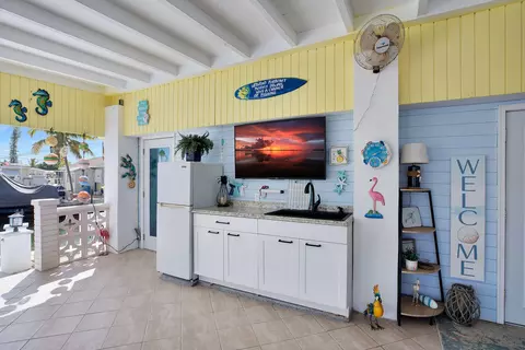 779 26th St, Marathon, FL 33050 photo 18