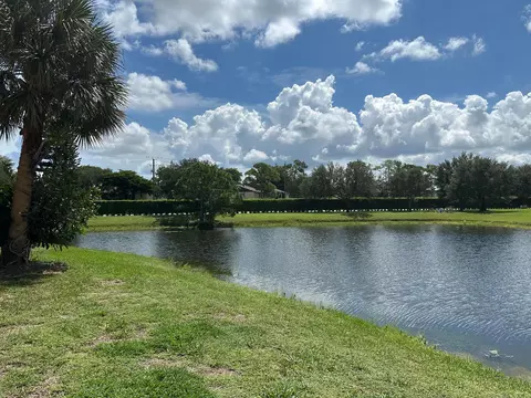 4479 Oak Terrace Dr, Greenacres, FL 33463