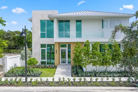 320 Grove Pl, Delray Beach, FL 33444