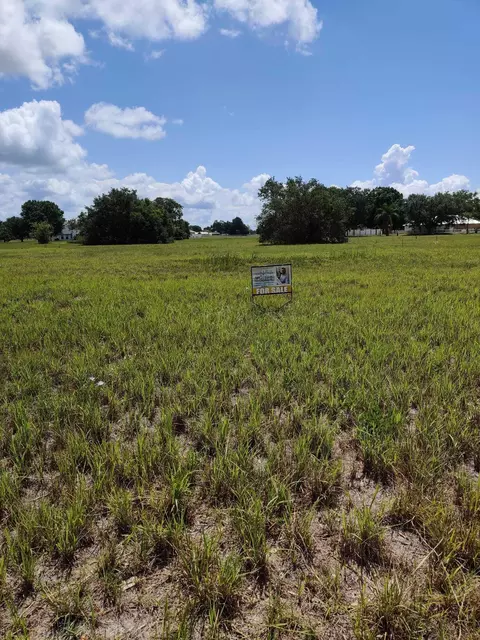 225 Monte Real Blvd, Sebring, FL 33876