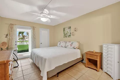 1049 Wolverton C, Boca Raton, FL 33434 photo 15