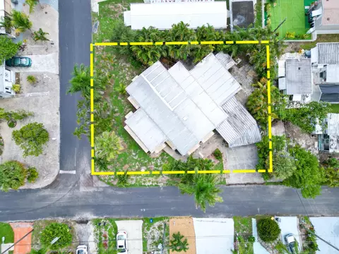 8903 Oak St, Boynton Beach, FL 33436 photo 4