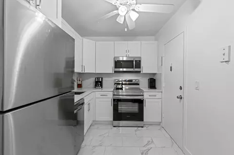 418 S Cypress Rd #128, Pompano Beach, FL 33060