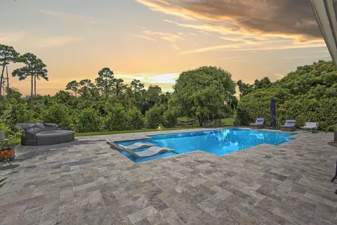 114 Sycamore Dr, Royal Palm Beach, FL 33411