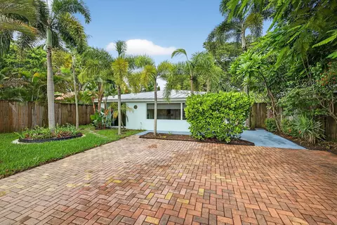 1317 NE 1st Ave, Fort Lauderdale, FL 33304