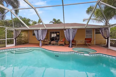 1772 SW Advana St, Port Saint Lucie, FL 34953