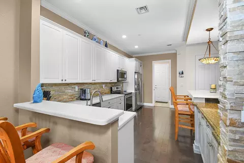 254 SW Walking Path, Stuart, FL 34997 photo 9