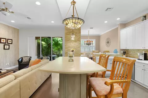 254 SW Walking Path, Stuart, FL 34997 photo 10