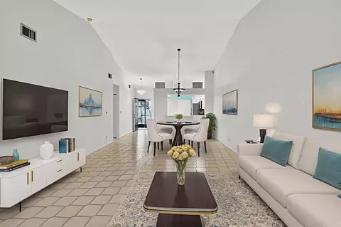 5477 Atlantic Palm Ct #B, Boynton Beach, FL 33437