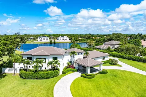 8387 Sawpine Rd, Delray Beach, FL 33446