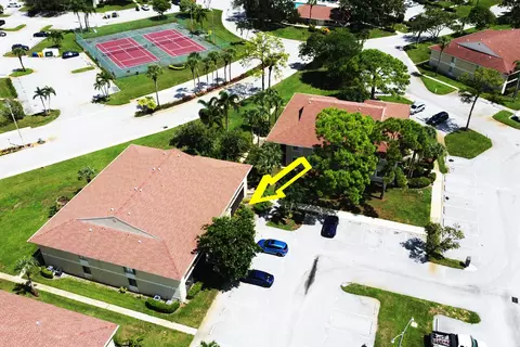 6528 Chasewood Dr #B, Jupiter, FL 33458