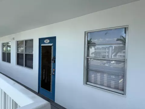 3021 Exeter B, Boca Raton, FL 33434 photo 2