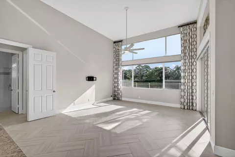 111 N River Dr W, Jupiter, FL 33458 photo 14