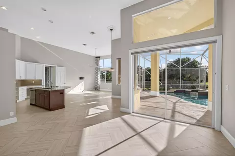 111 N River Dr W, Jupiter, FL 33458 photo 11