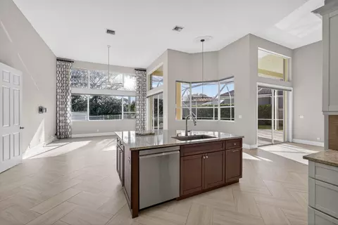 111 N River Dr W, Jupiter, FL 33458 photo 7