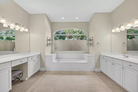 111 N River Dr W, Jupiter, FL 33458 photo 19