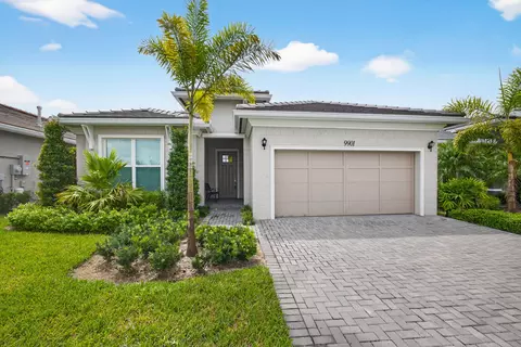 9901 Regency Way, Palm Beach Gardens, FL 33412