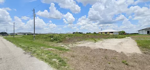 6204 Hob Ct, Labelle, FL 33935