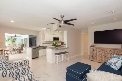 2811 SE Fairway W, Stuart, FL 34997 photo 17