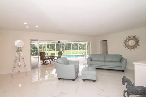2811 SE Fairway W, Stuart, FL 34997 photo 12
