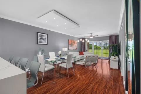 2900 N Palm Aire Dr #203, Pompano Beach, FL 33069
